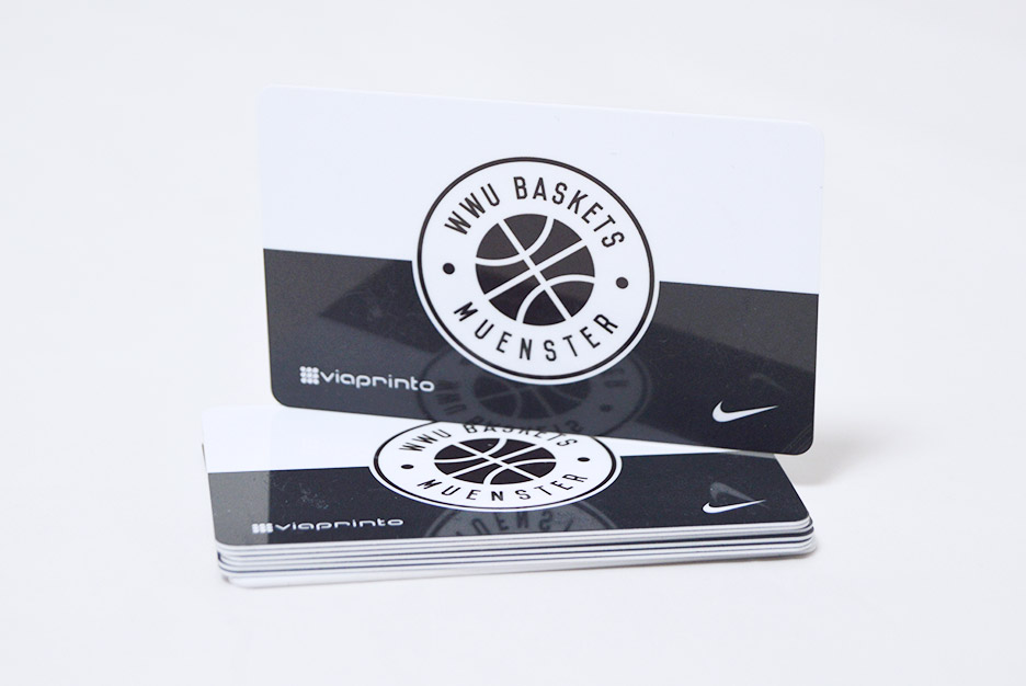 viaprinto Plastikkarten sind Saisonkarten der WWU Baskets